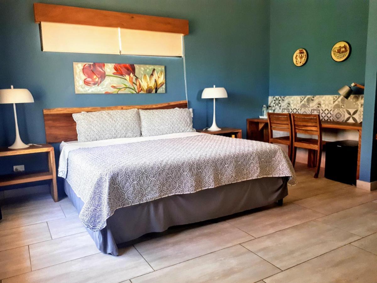 Xalli Beach Hotel Altagracia Екстериор снимка