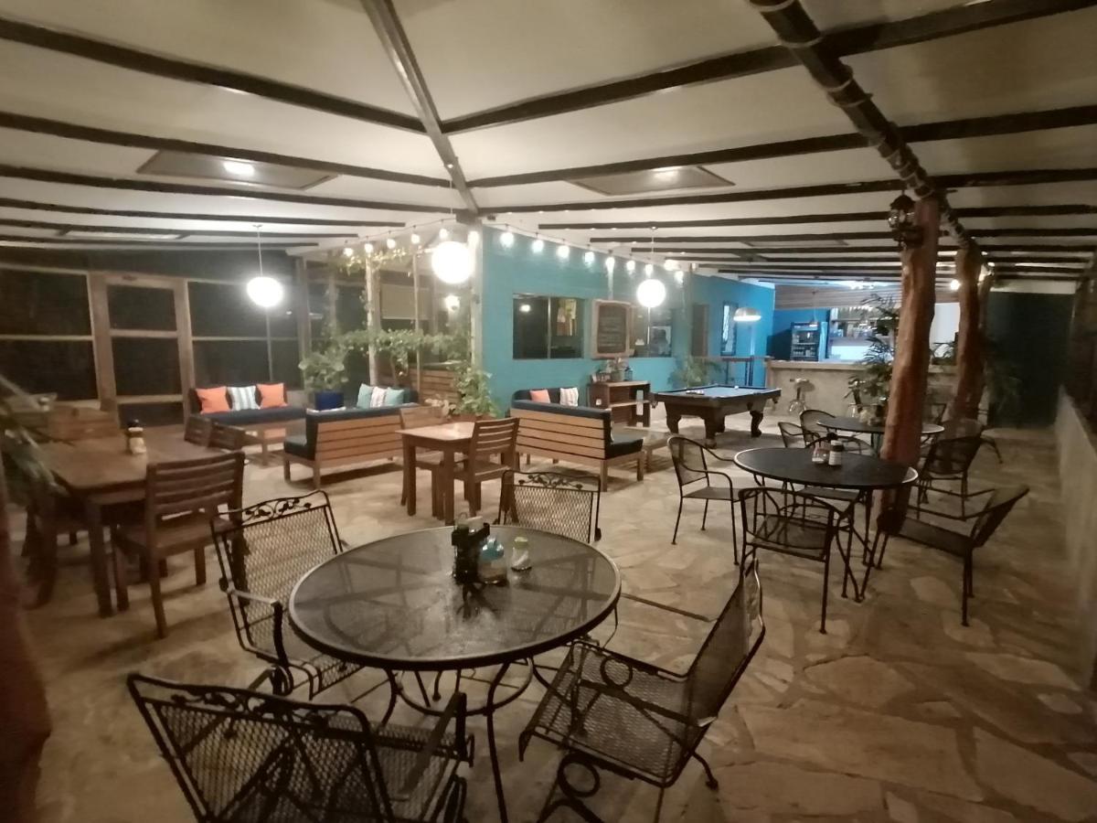 Xalli Beach Hotel Altagracia Екстериор снимка