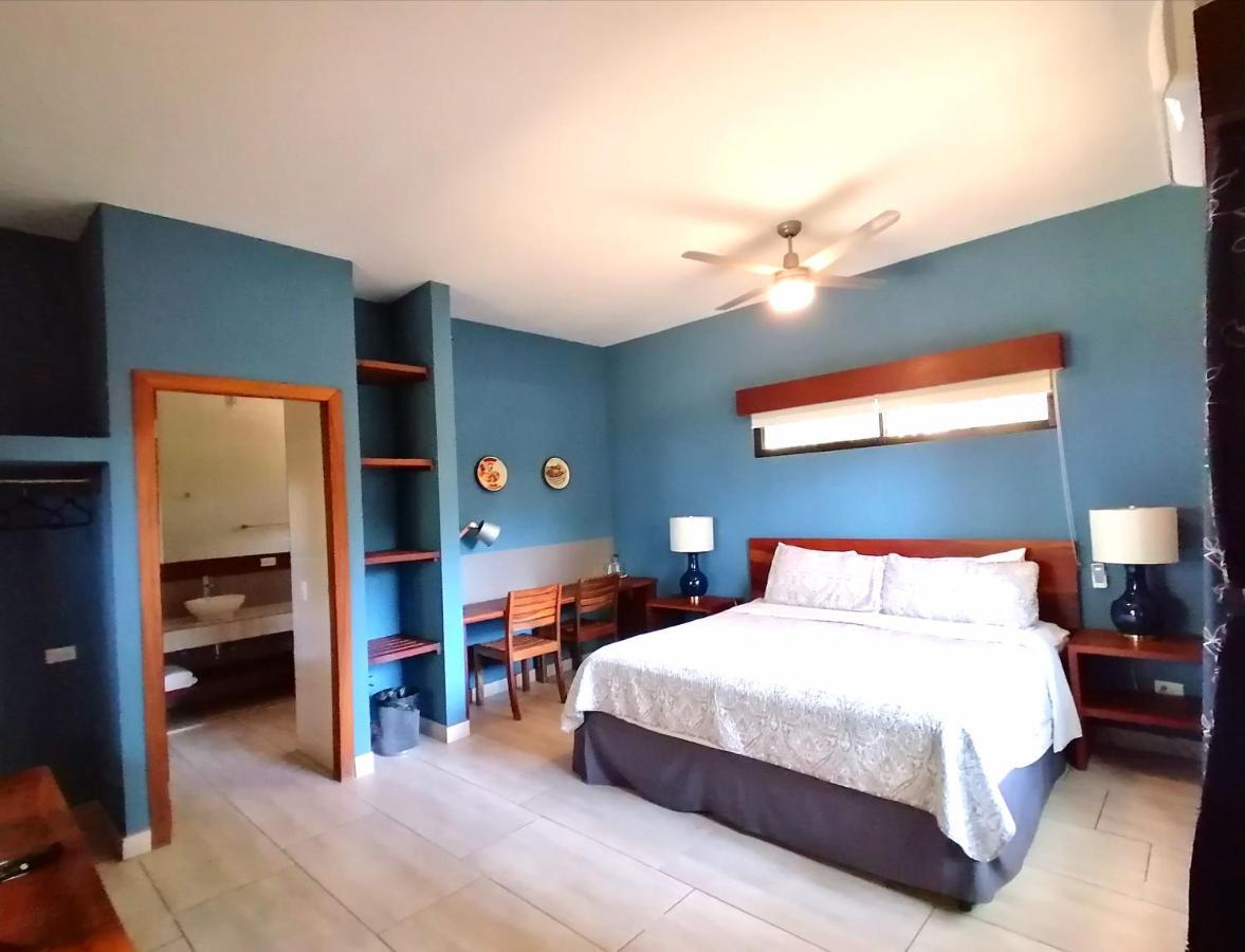 Xalli Beach Hotel Altagracia Екстериор снимка