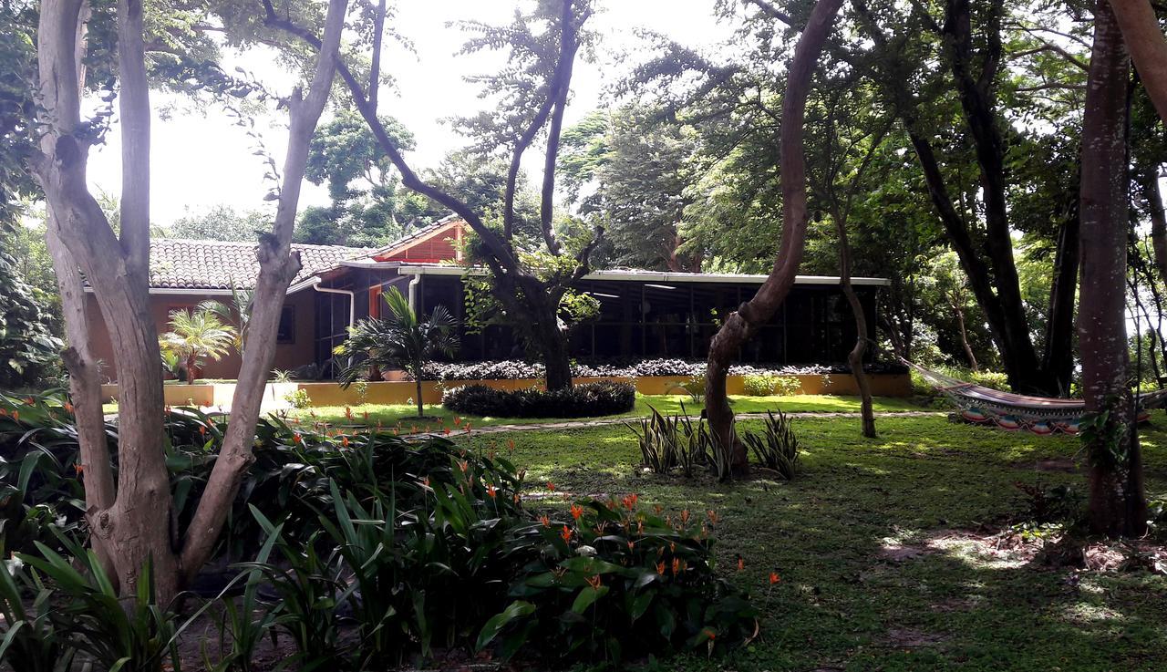 Xalli Beach Hotel Altagracia Екстериор снимка